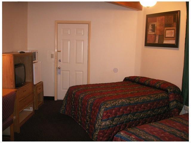 Scottish Inns Potsdam Chambre photo