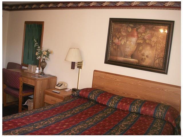 Scottish Inns Potsdam Chambre photo